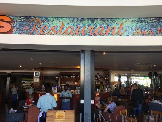 Mantovanis Restaurant